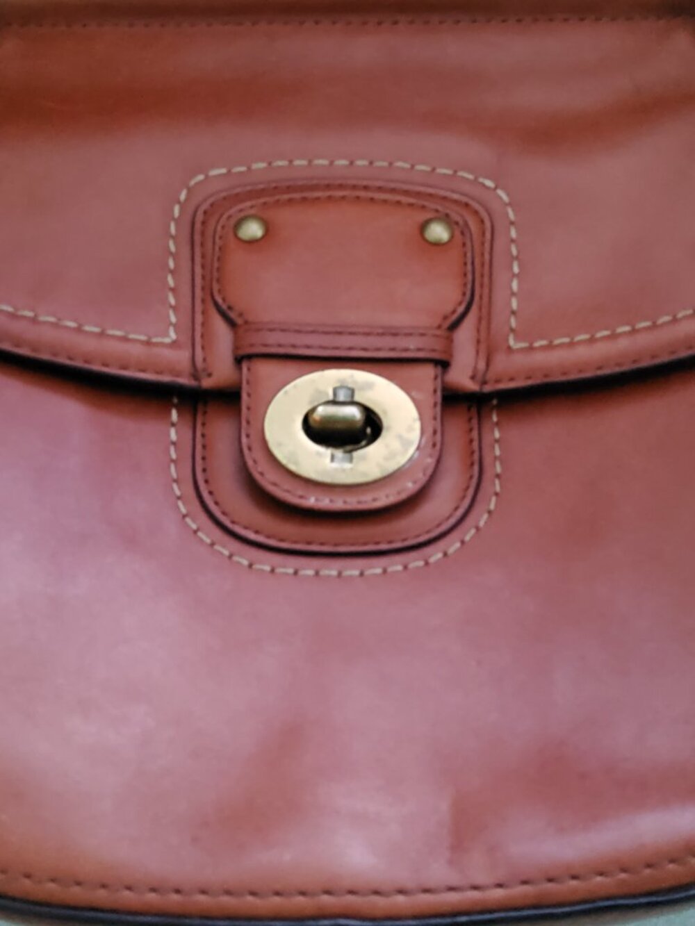 Coach Willis Crossbody in British Tan 19132 - Picture 13 of 13